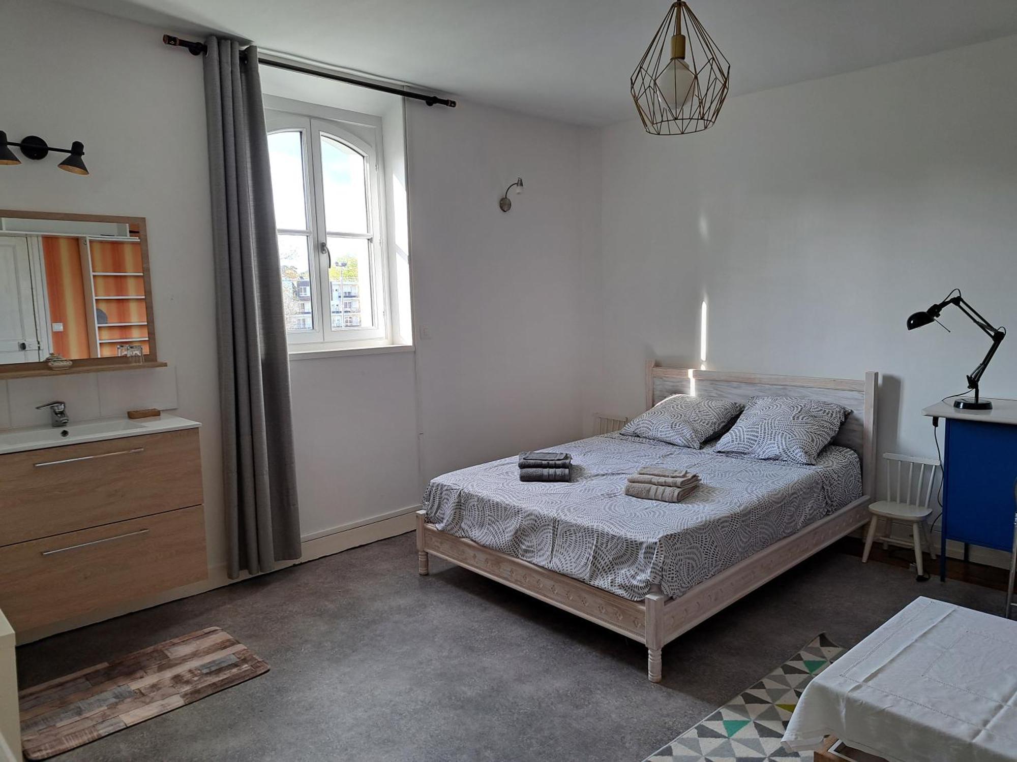 Les Chambres De Lucie-B&B - Petit Dej Inclus - Parking Prive - Proche Gare Versailles Exterior photo